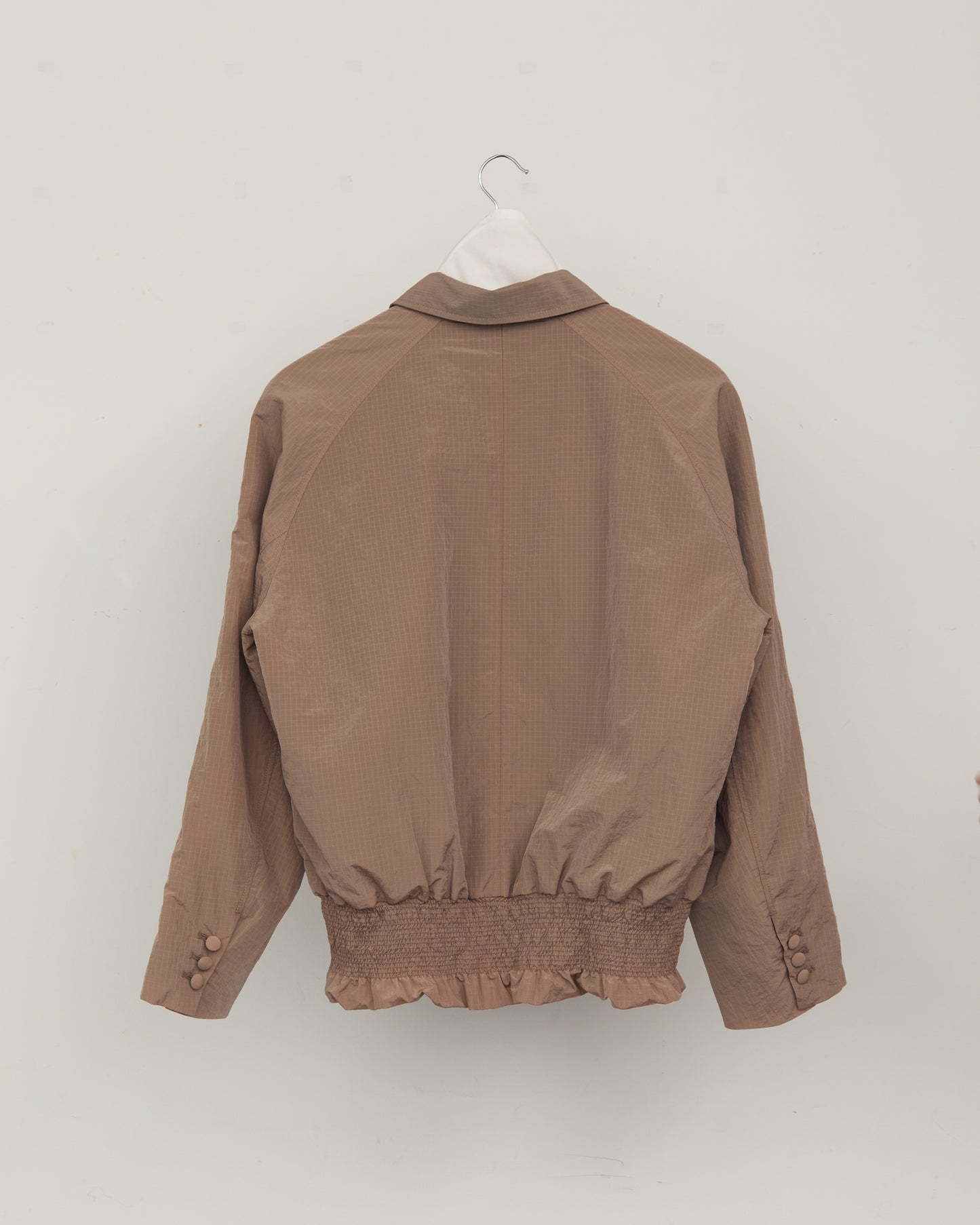 AKARI SHIRRING BLOUSON