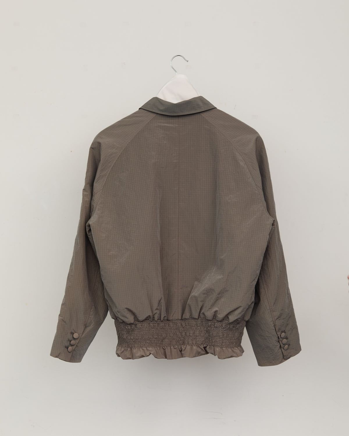 AKARI SHIRRING BLOUSON